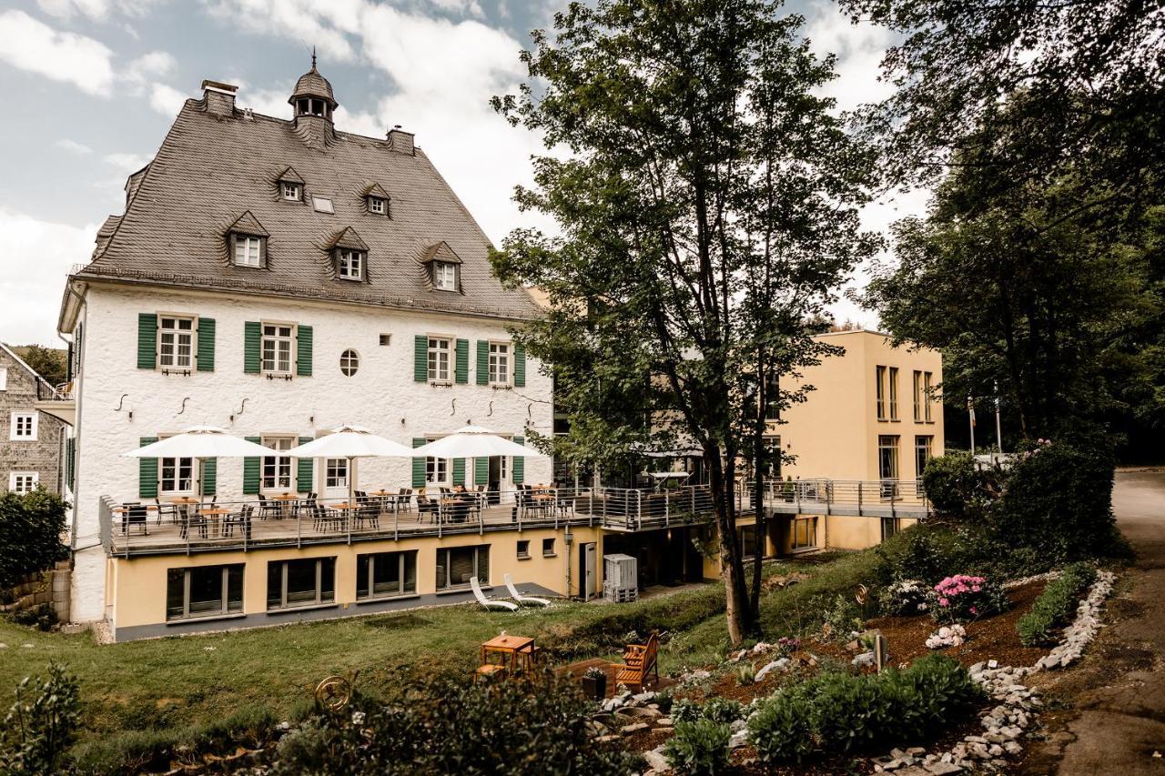 Hotel Gut Landscheid Буршайд Екстер'єр фото